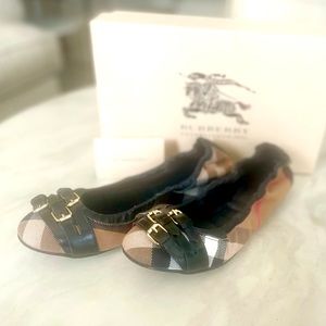 Authentic Burberry flats